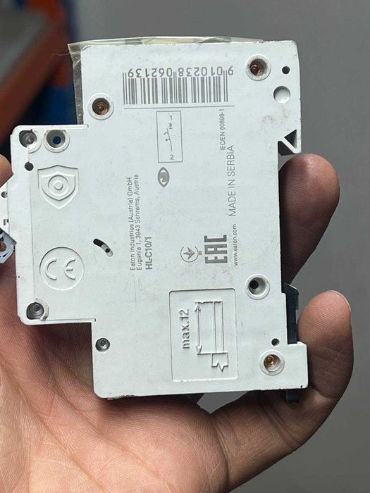 Предохранитель реле с 10 Г.Ш.