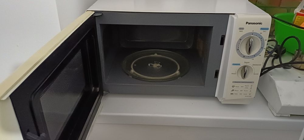 Продам микроволновую печь
