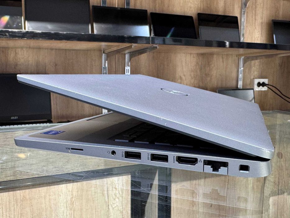 DELL Latitude 5420 Core i5-1145G7 ram 16 ssd 256