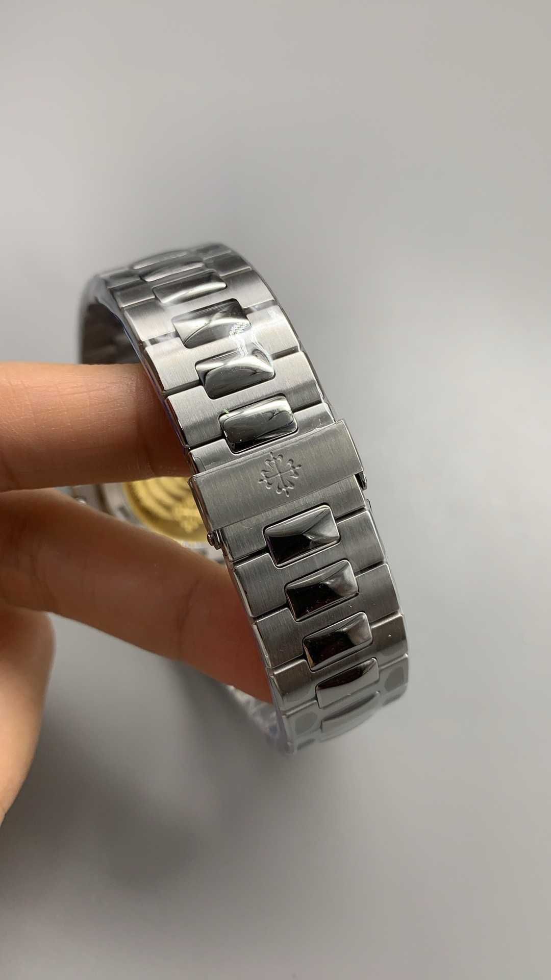 patek philippe nautilus Циферблат Тифани
