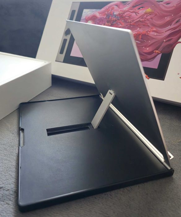 Tabletă Grafică XP-Pen Innovator 16 + Stand Portabil XP-Pen AC 18