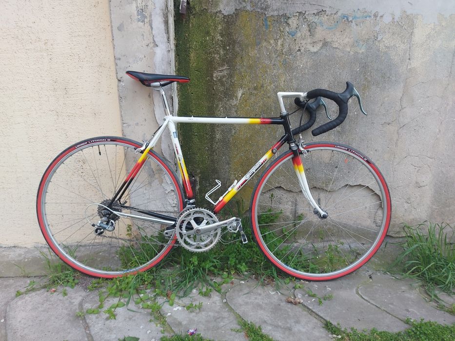 Продавам шосеен велосипед Simplon Giro