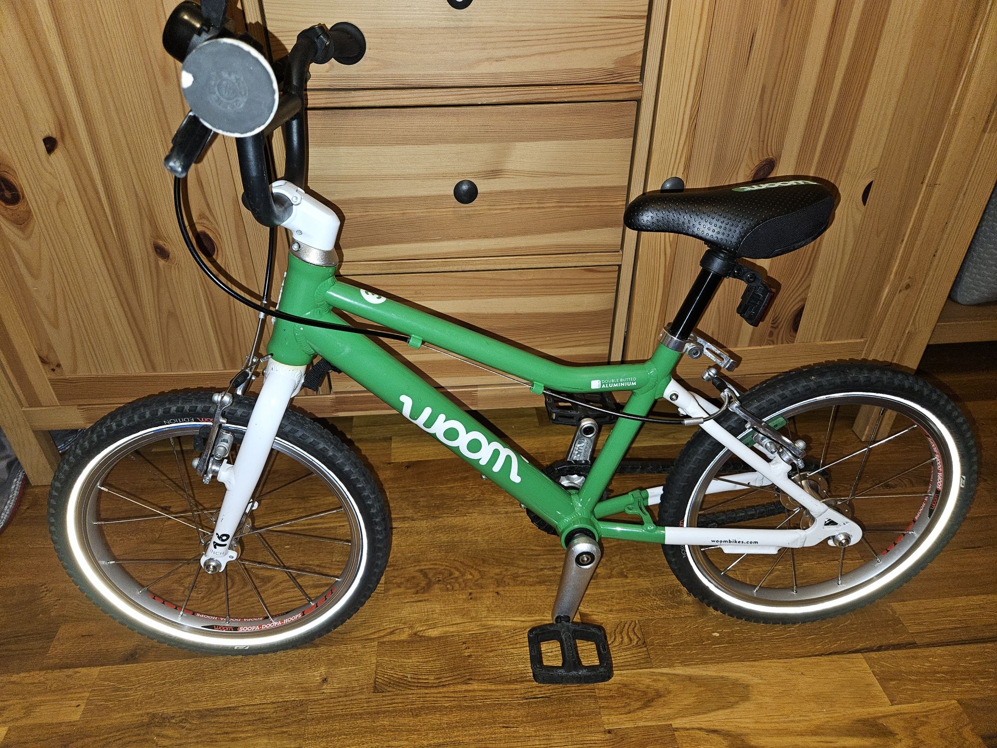 Se vinde bicicleta WOOM 3