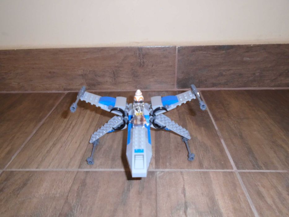 Lego Star Wars Resistance X Wing 75297