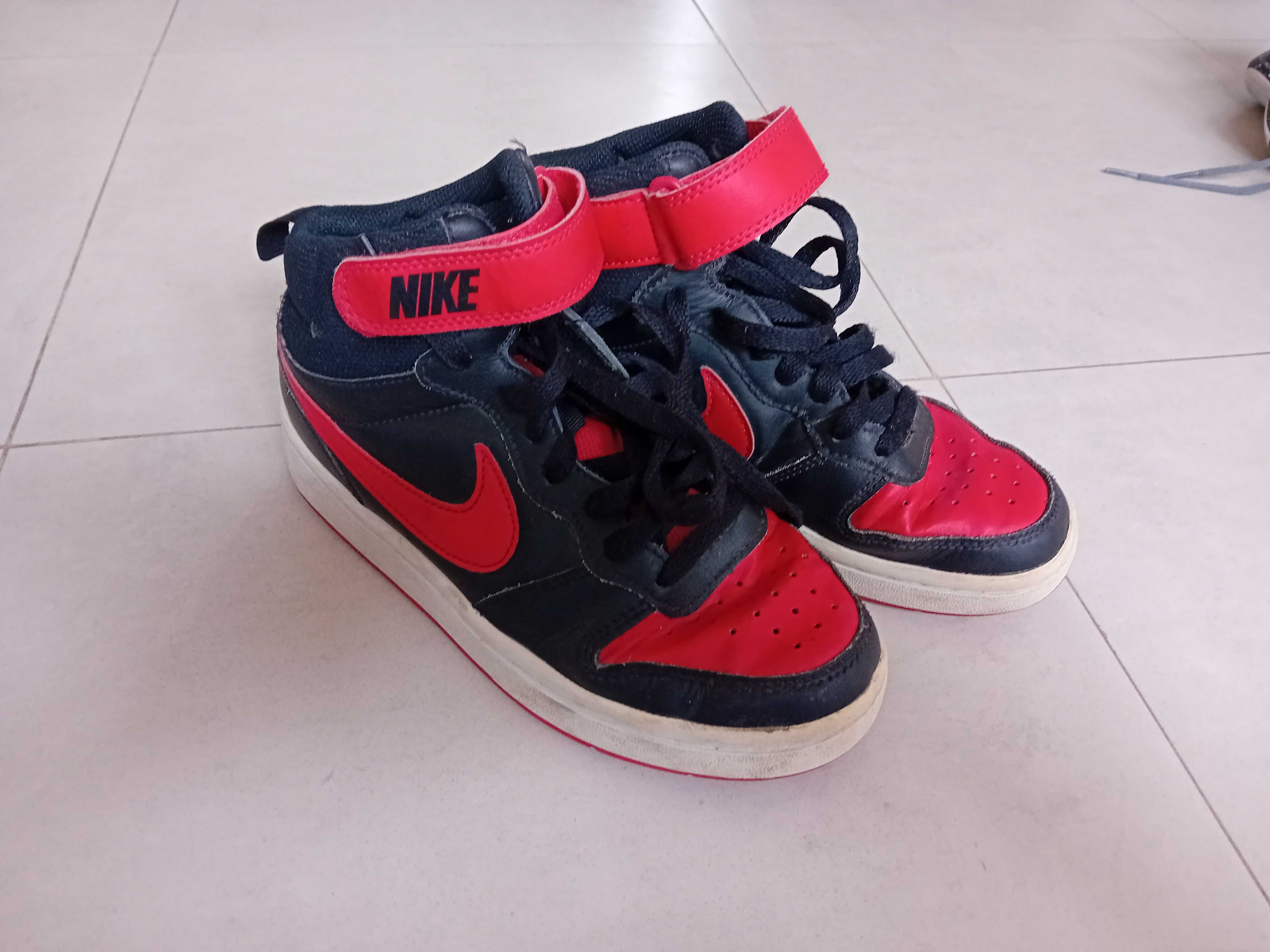 Маркови маратонки и стоножки, NIKE, размери 31,33,34,35,36, 36.5, 37.5
