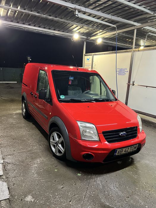 Ford connect 1.8 tdci 90 cp AC