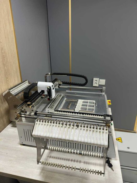 NEODEN 3V Pick and Place