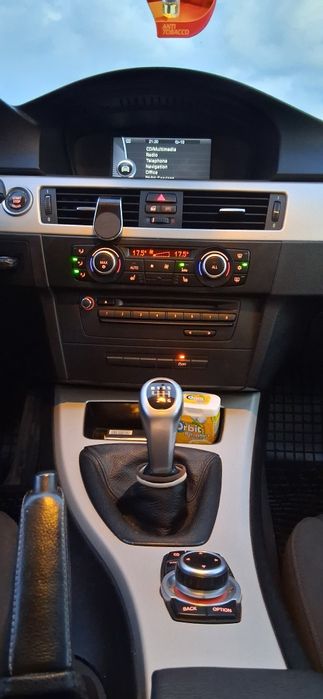 Bmw e91 316d 2010
