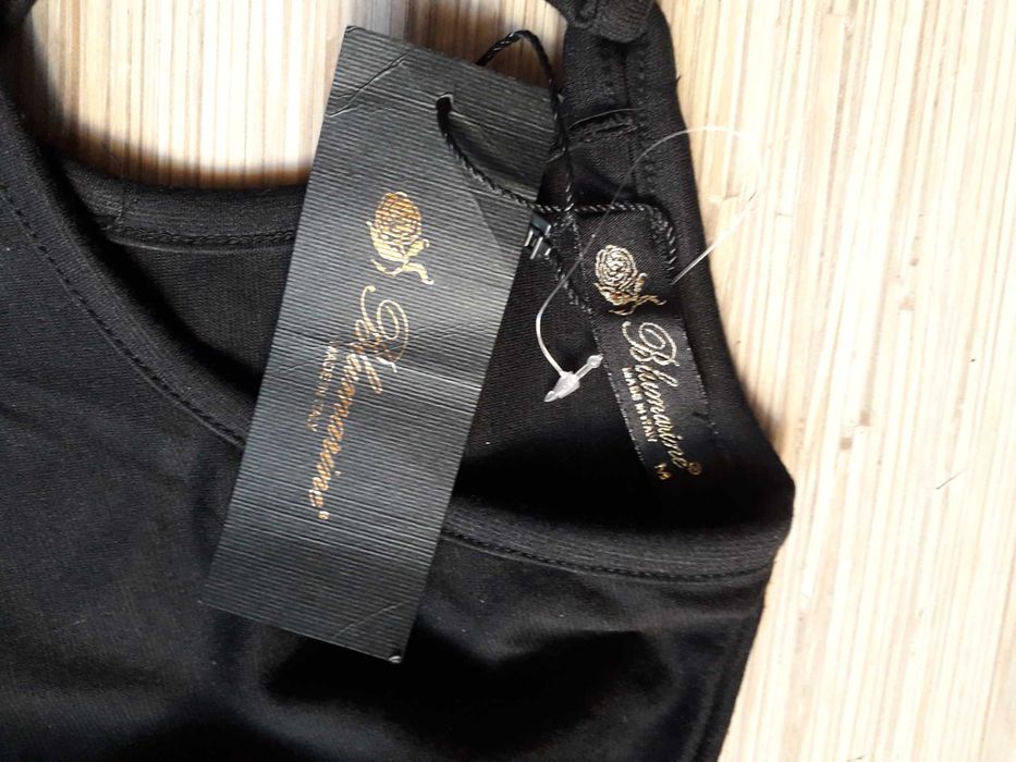 Нова рокля с етикет размер М