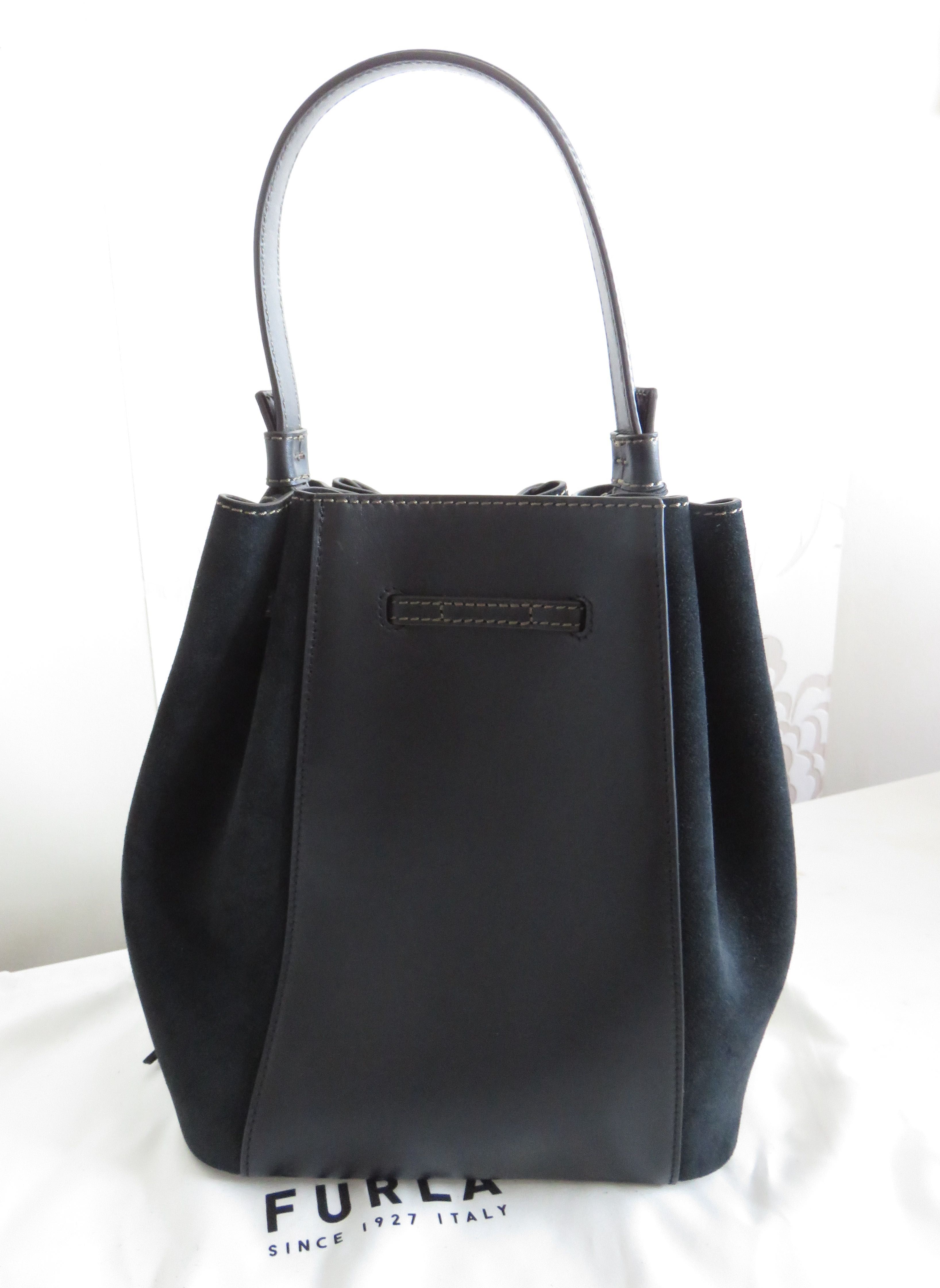 Чанта Furla Miastella Frange bucket bag, нова