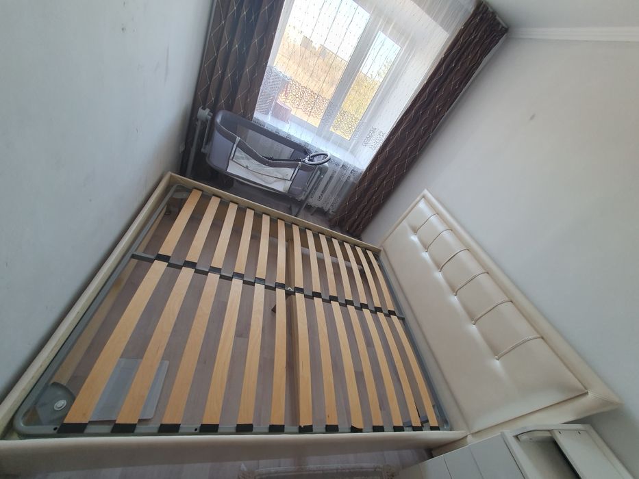 Продам кровать в отличном состояний