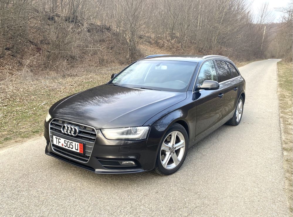 Audi A4 An 2013 Motor 2.0 Diesel 143 cp Km reali Carte Service