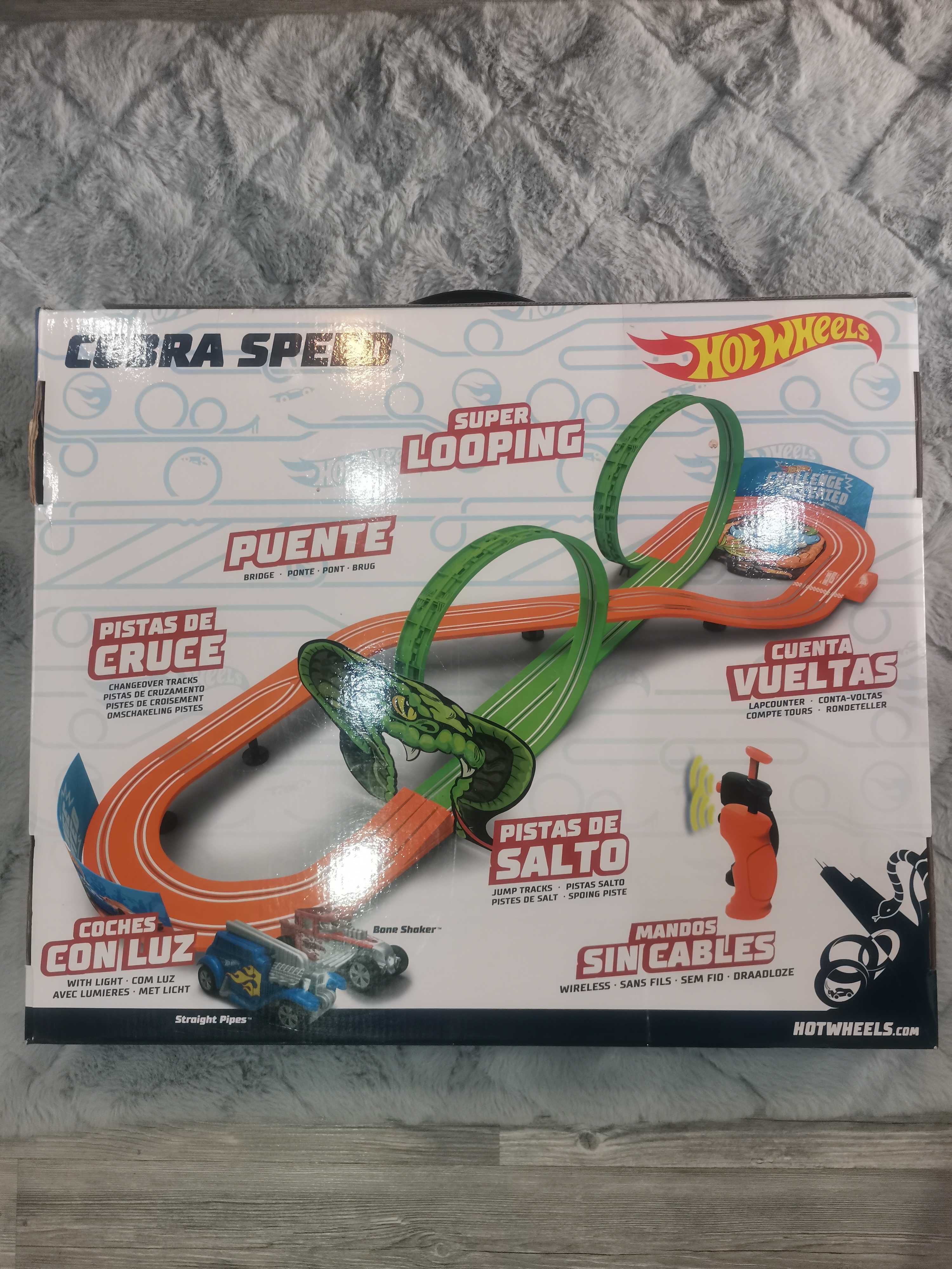 Hot wheels писта cobra speed