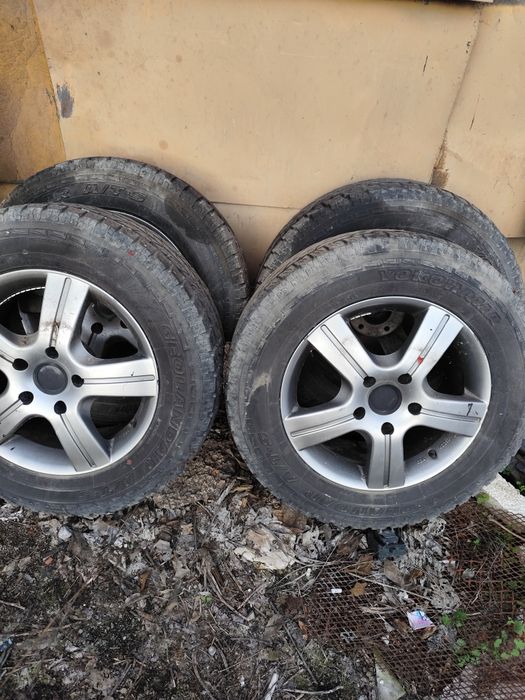 Гуми с джанти 17'