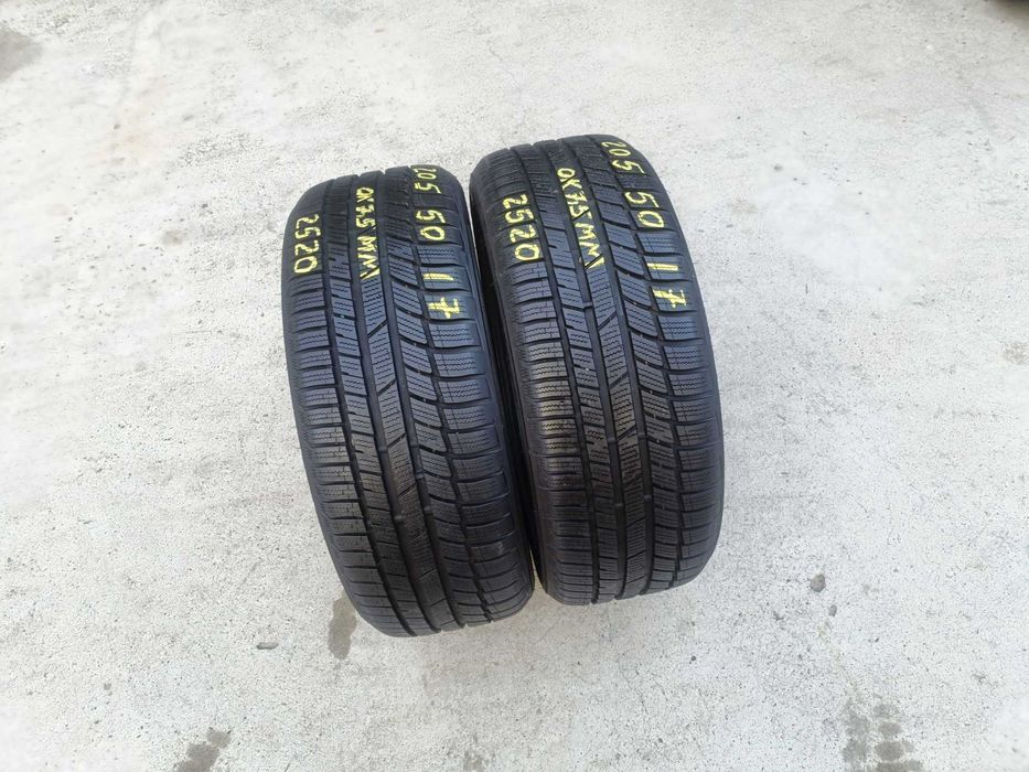 Doua anvelope iarna 205 50 17 toyo snowprox profil de 7,5 mm