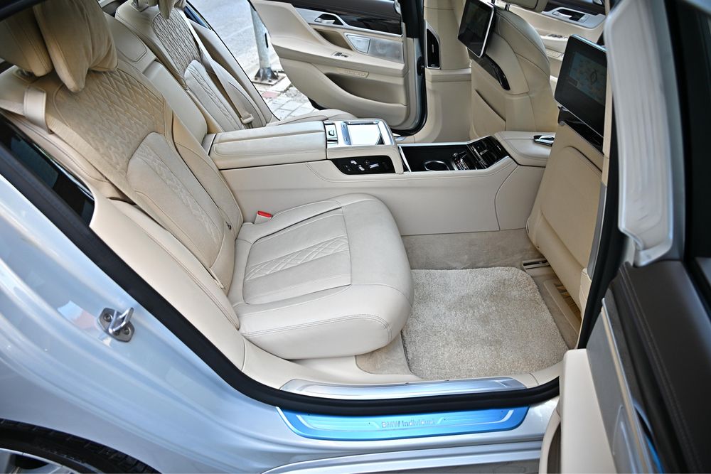 BMW 740Le xDrive 2019-Executive Lounge| Laser| Bower&Wilkins| 47.000km