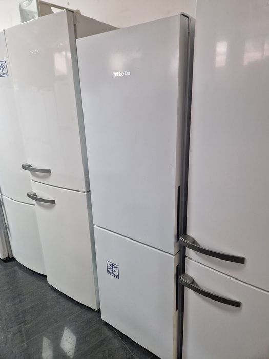 Хладилник с фризер Miele A++ No Frost