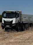 Închirieri Buldoexcavator,Utilaje,Camioane 8x4 Tot jud Constanța