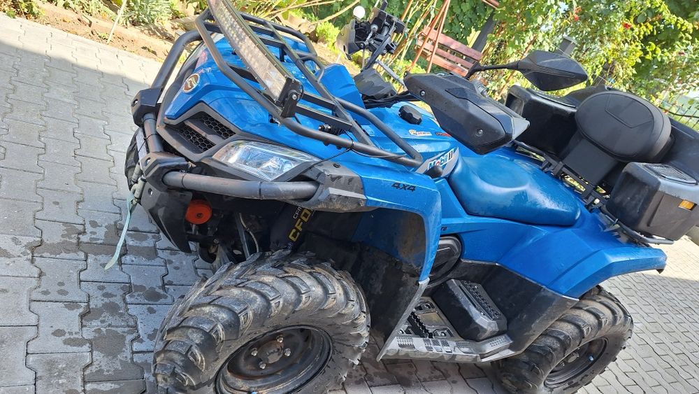Vând Cf Moto 450 L