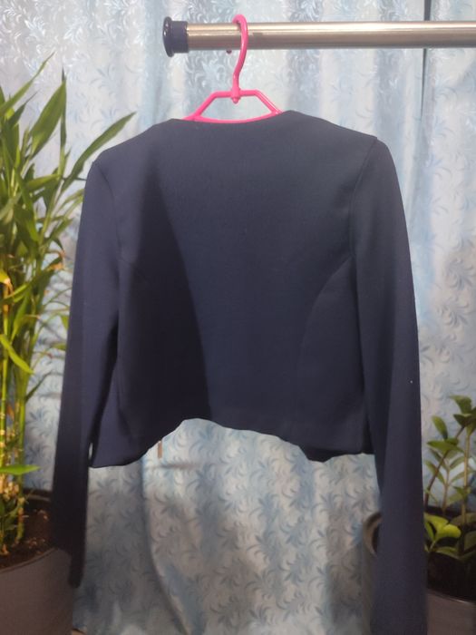 Продам школьную форму для девочки