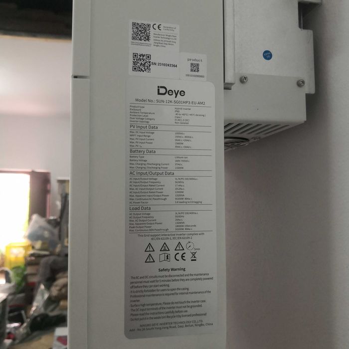 Invertor hibrid DEYE 12 kw H/V nou garantie, factura ,1450 euro