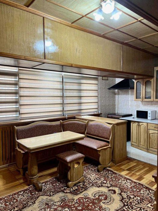 Продаётся 2хком переделанная в 3х ком квартира. Метро Новза. Чиланзар