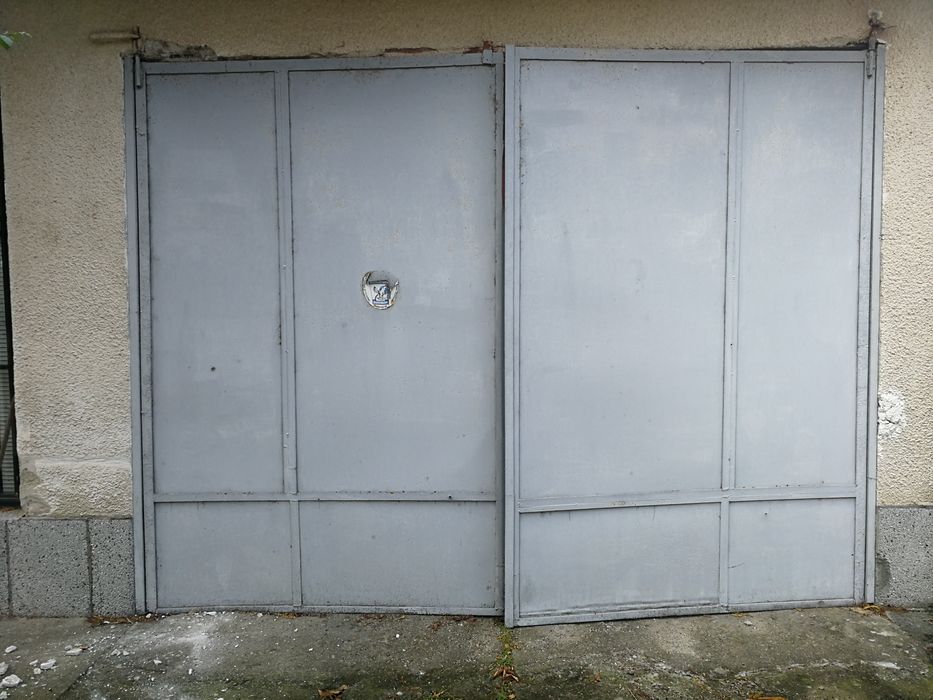 Гаражна врата 240/360