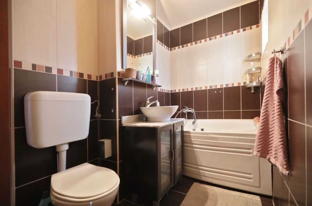 Vand apartament 4 camere str. Transilvaniei