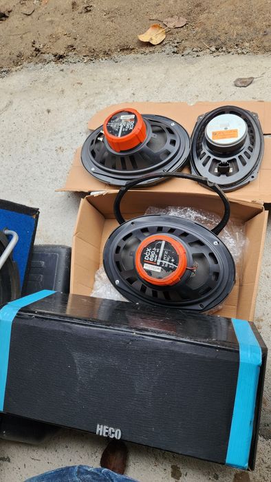 Hertz колони 6х9