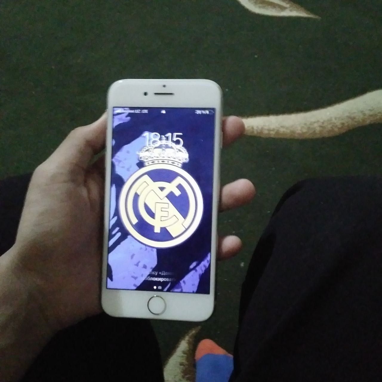 Iphone 7 sotiladi