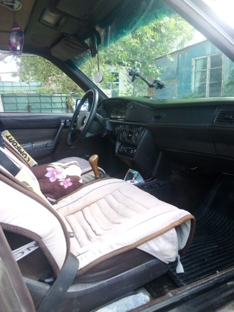 Mercedes-benz 190