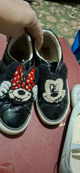 Продам обуви на девочку. Бренд ЗАРА.