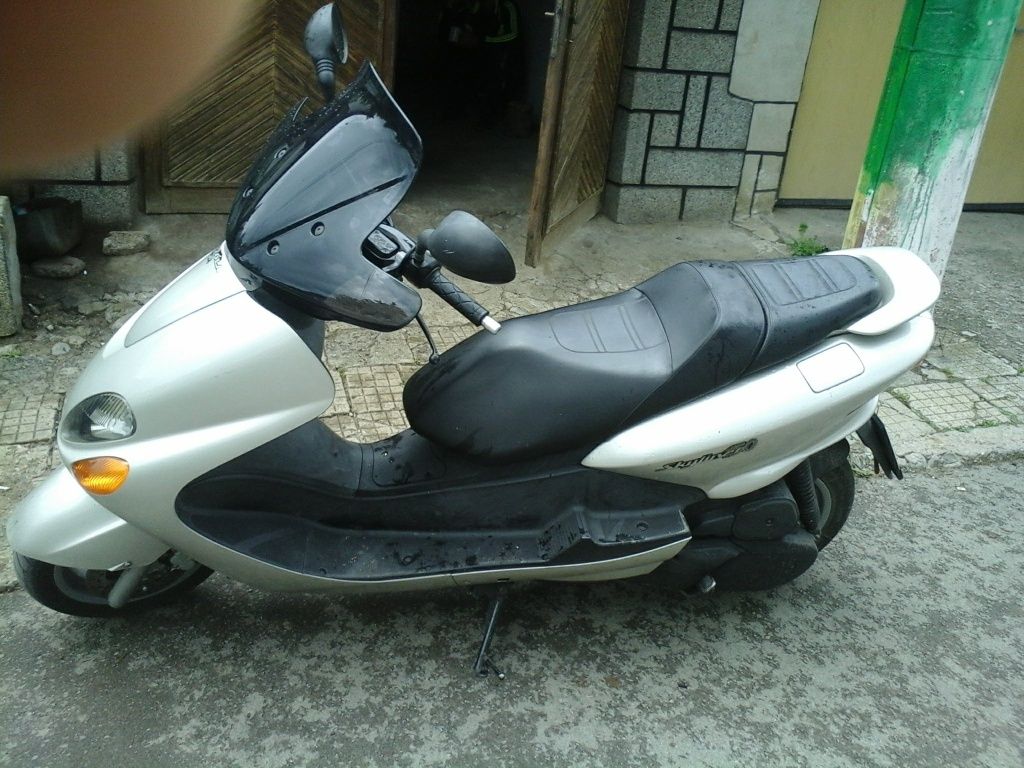 Yamaha 150кб. Перфектен