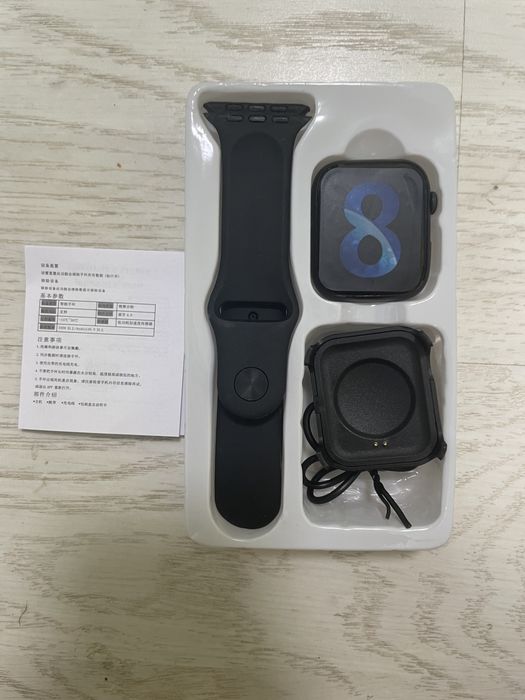 Часовник i8 Pro Max