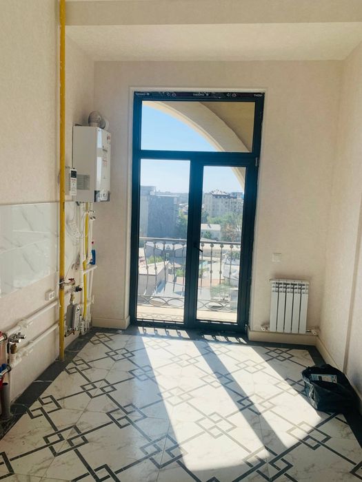 Срочно Продается 2 ком квартира Юнусабад Бадамзар