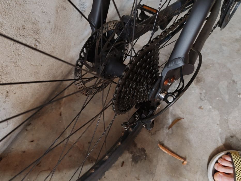 Bicicleta de vânzare