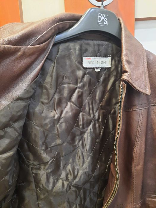 Дамско кожено яке BATA естествена кожа