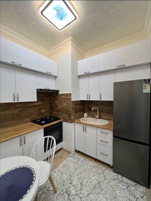 Продается 1 ком  с пемонтом мебелью Манзара Сити, Юнусабад