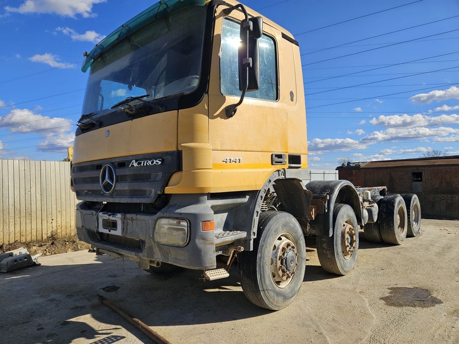 Mercedes actros 4141