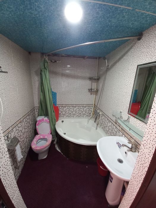 Новастройка 2 хона 3 этаж Микрорайонда жойлашганАгентство