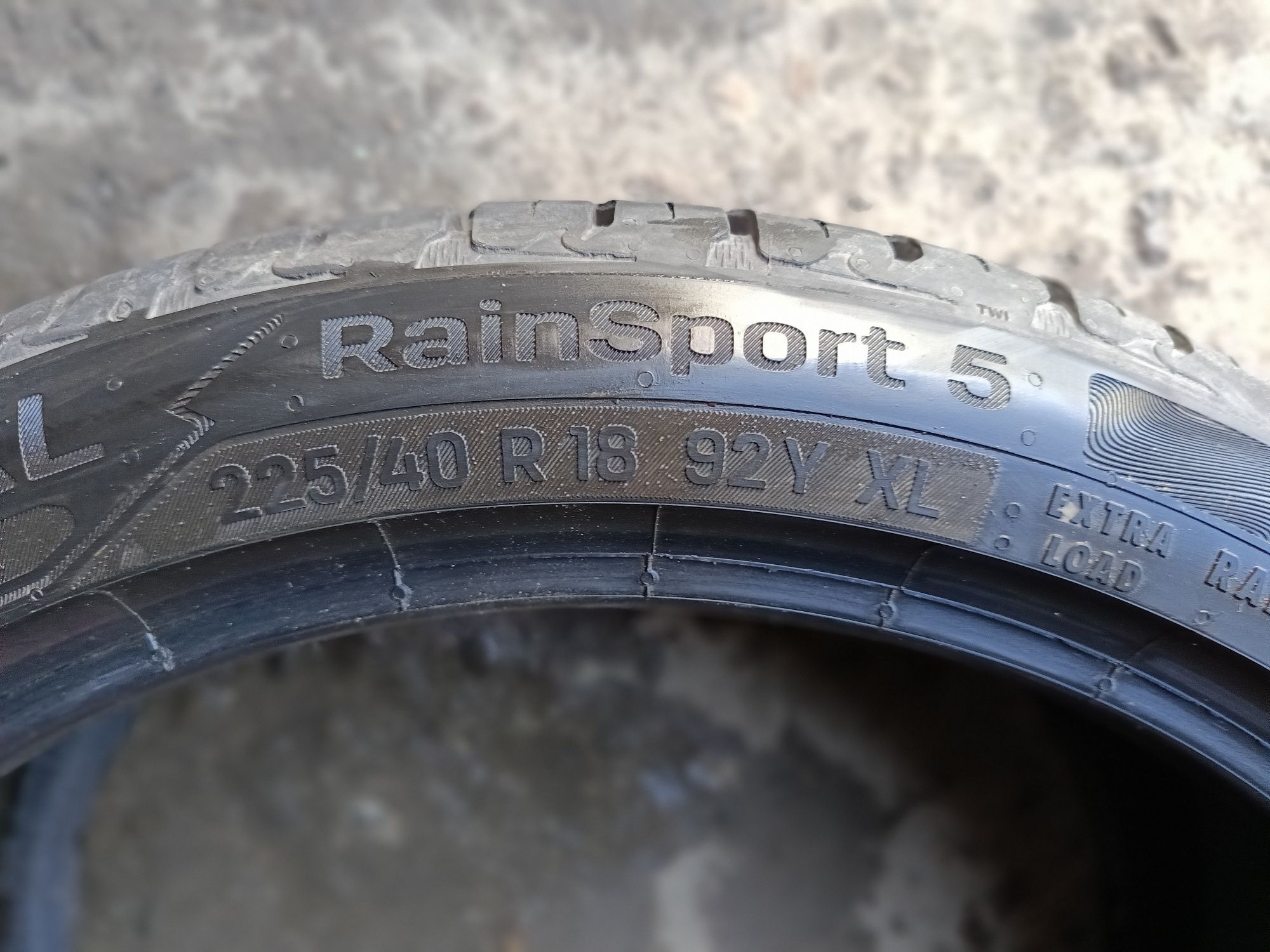 Летни гуми -2021г./48с.-18цола-225/40-1бр.-100лв."UNIROYAL RainSport 5