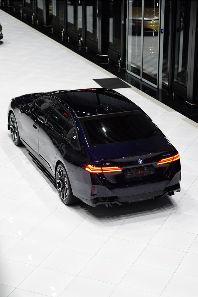 BMW i5 40L 2025 в Ташкенте