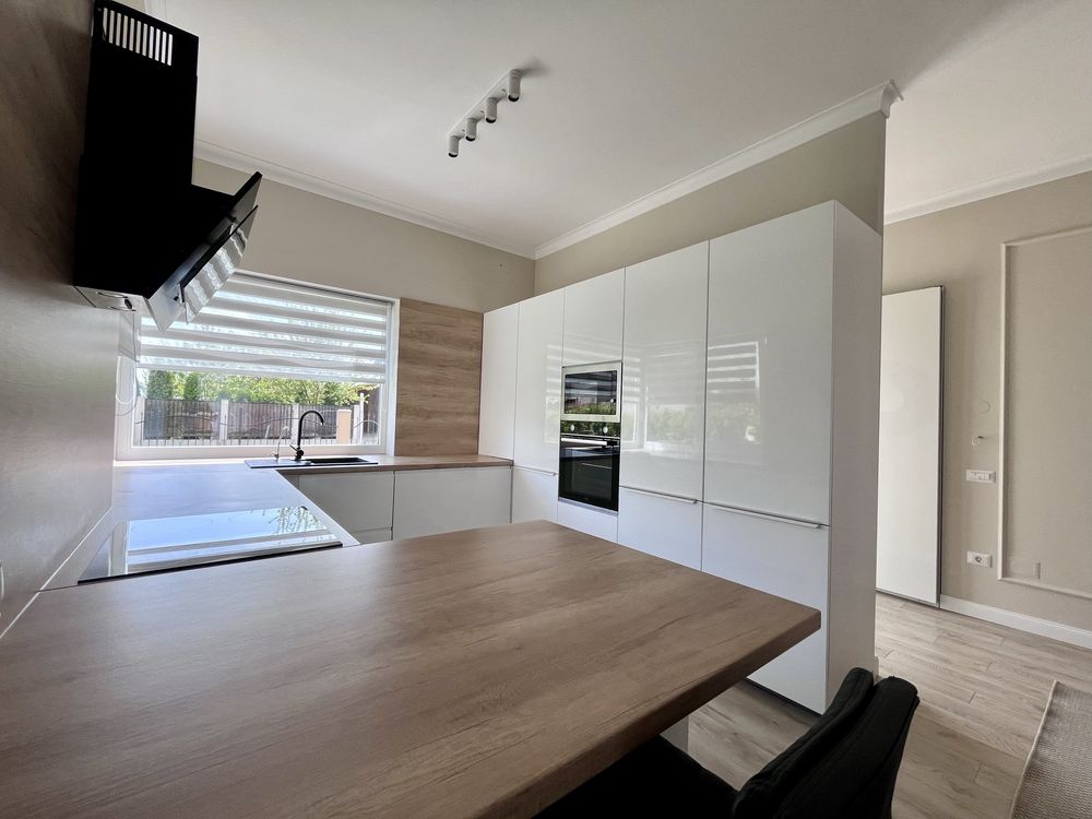 Proprietar vand Casa Parter Mobilata cu Garaj Cetate - 3 dormitoare