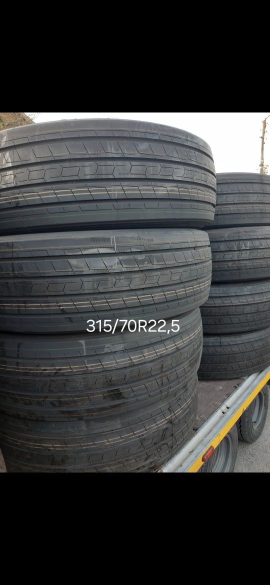 Нови гуми 315/70/22.5 CONTINENTAL
