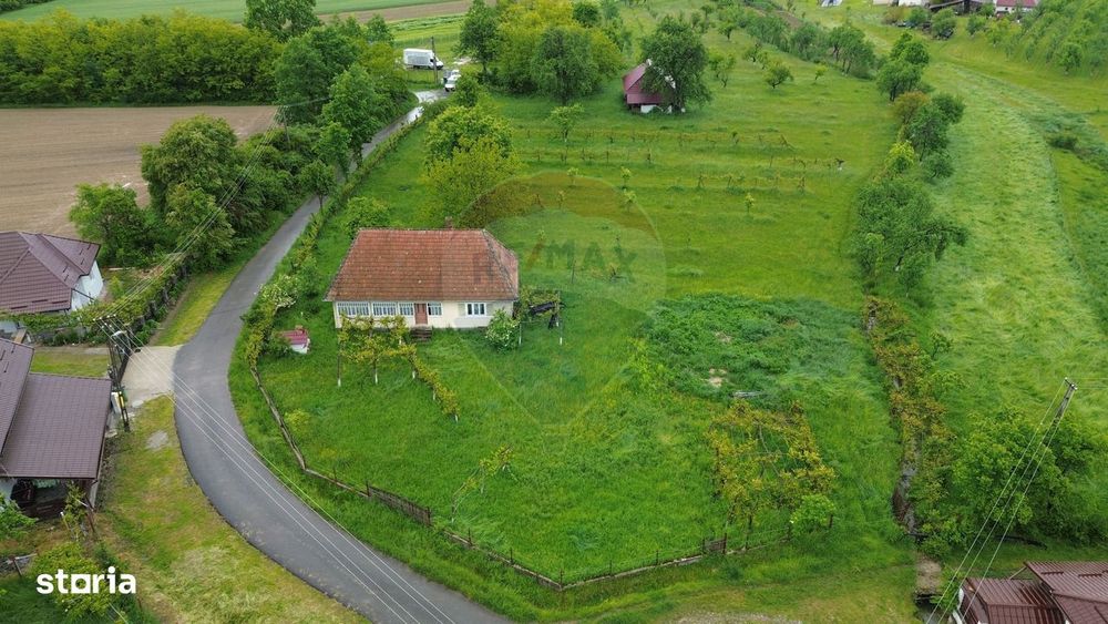 Casa cu teren De Vanzare in Ariesul de Padure