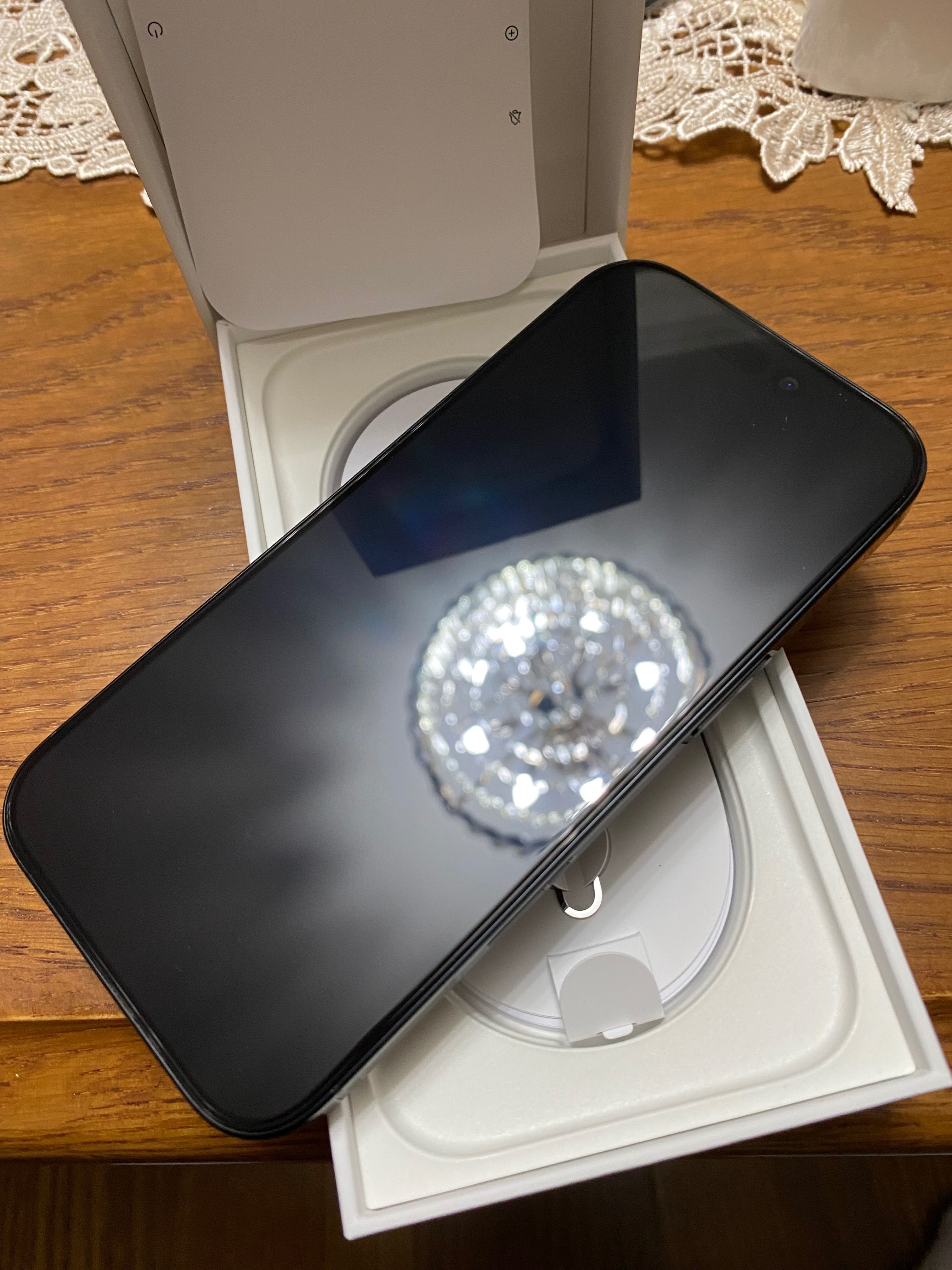 iPhone 16 pro 512GB black titanium