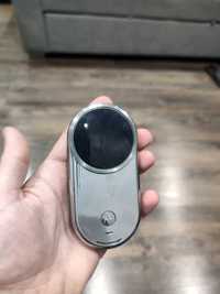 Motorola Aura титан