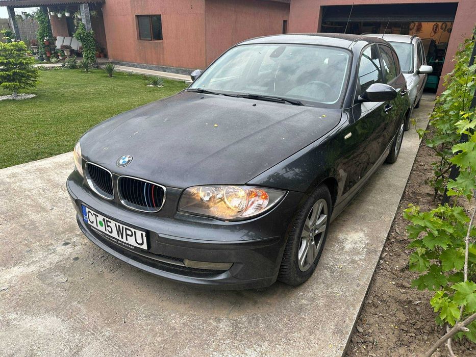 Vand 2 masini la pret de 1, BMW 118D in stare buna, plus Mazda 2