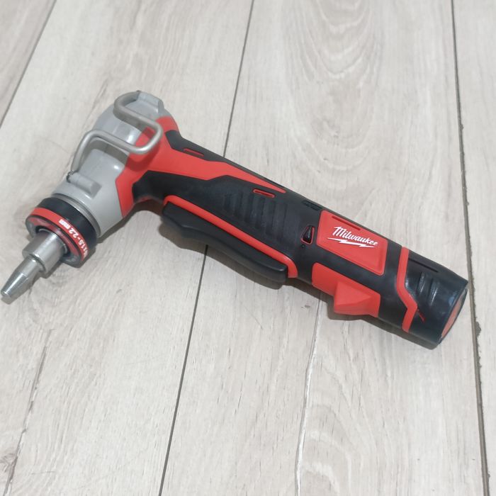 Dispozitiv pentru expandat tevi Milwaukee Uponor C12 PXP