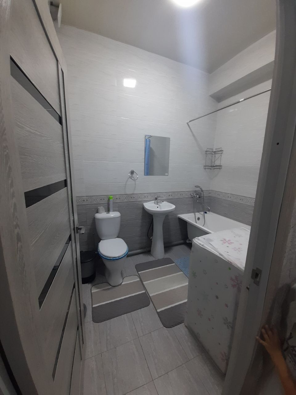 Arenda 2xona 550ye.M.Ulugbek tumani. Parkentski.Novastroyka.Rieltor50%